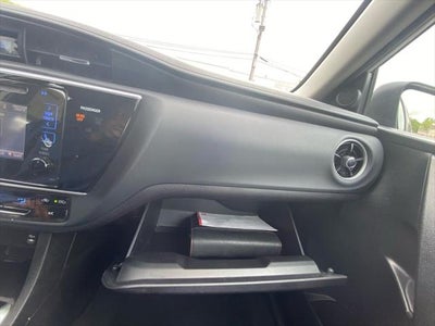 2017 Toyota COROLLA LE