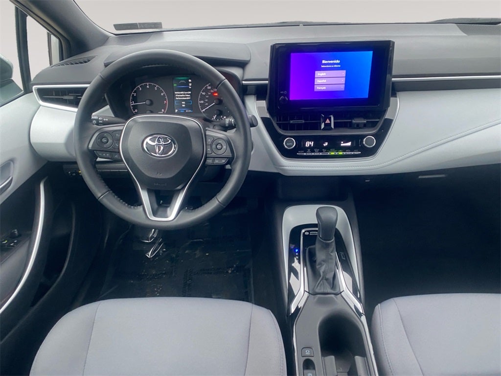 2025 Toyota COROLLA SE