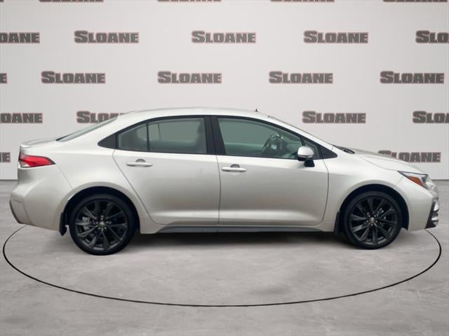 2025 Toyota COROLLA SE