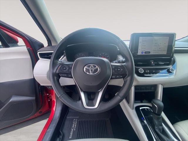 2024 Toyota Corolla Cross LE