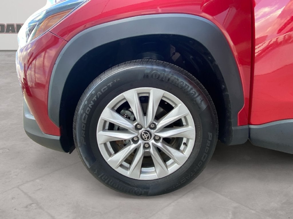 2023 Toyota Corolla Cross LE