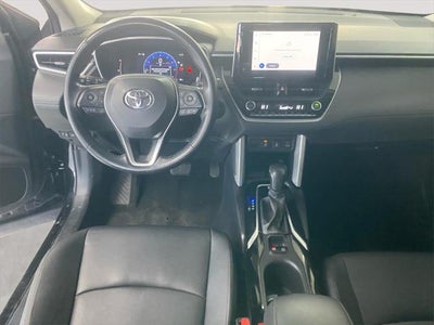 2024 Toyota Corolla Cross XLE