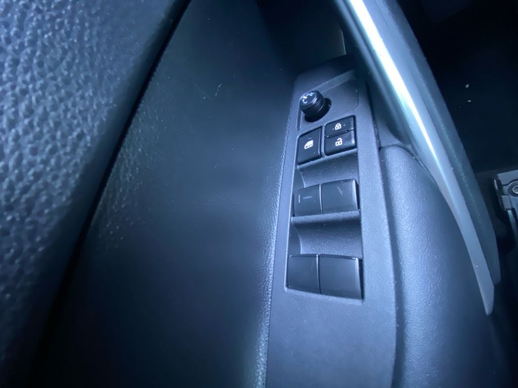 2024 Toyota Corolla Cross Hybrid SE