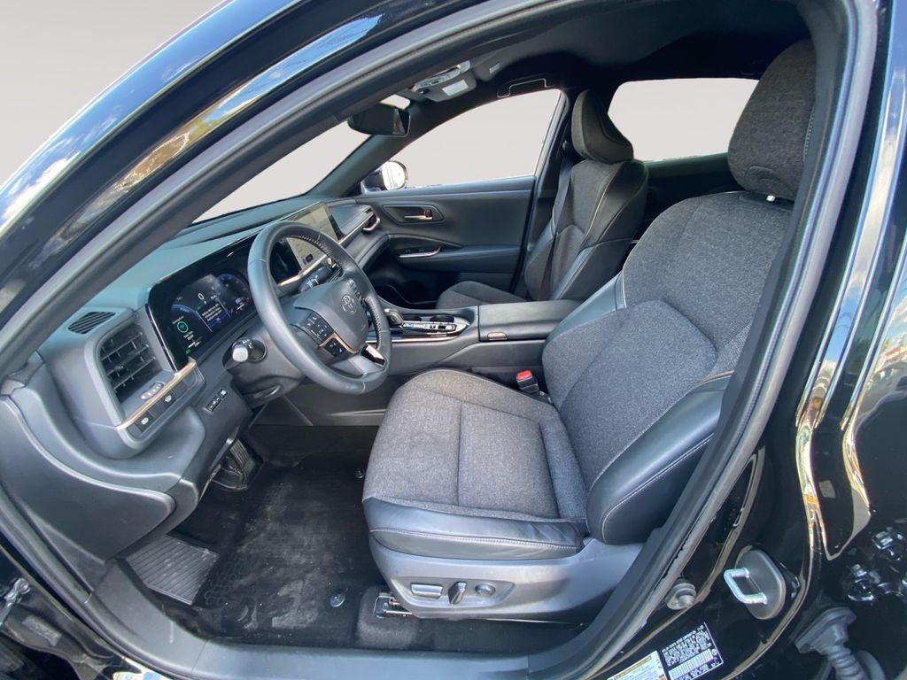 2024 Toyota CROWN XLE