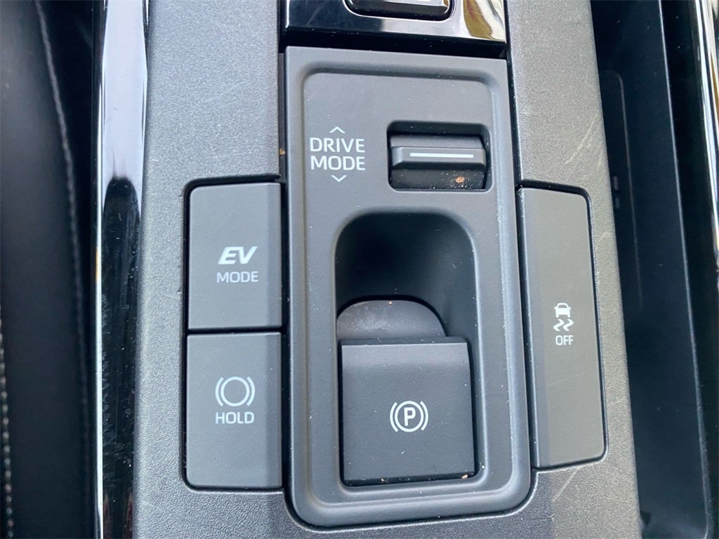 2023 Toyota PRIUS XLE