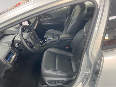 2023 Toyota PRIUS XLE