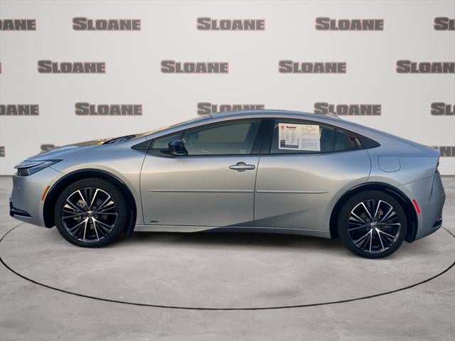 2023 Toyota PRIUS XLE