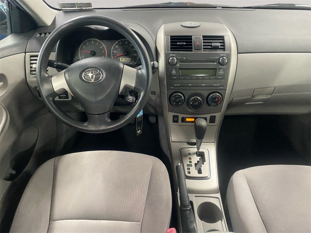 2011 Toyota COROLLA LE