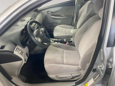 2011 Toyota COROLLA LE