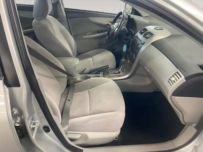 2011 Toyota COROLLA LE