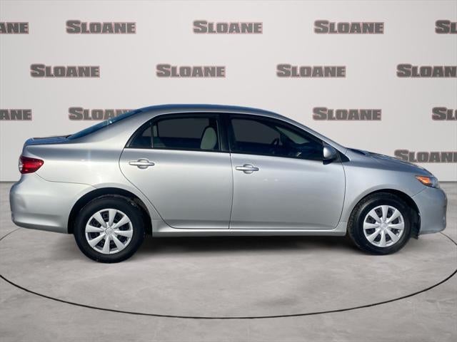 2011 Toyota COROLLA LE