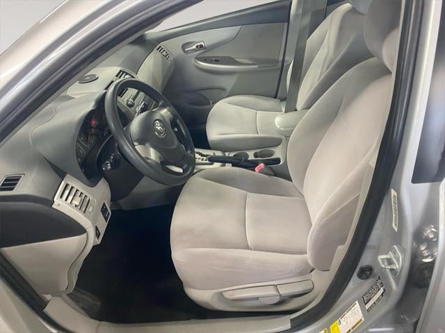 2011 Toyota COROLLA LE