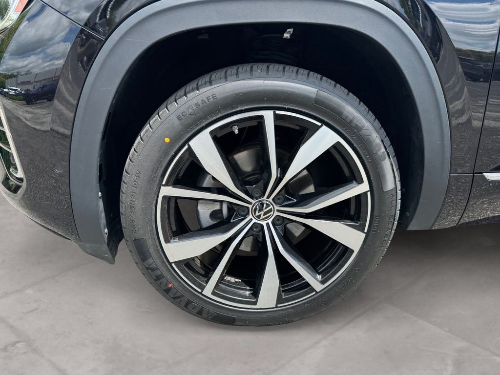 2024 Volkswagen Atlas Cross Sport 2.0T SEL Premium R-Line