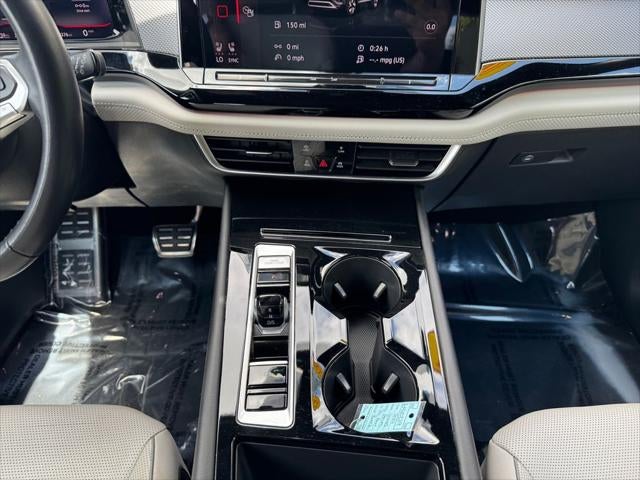 2024 Volkswagen Atlas Cross Sport 2.0T SEL Premium R-Line