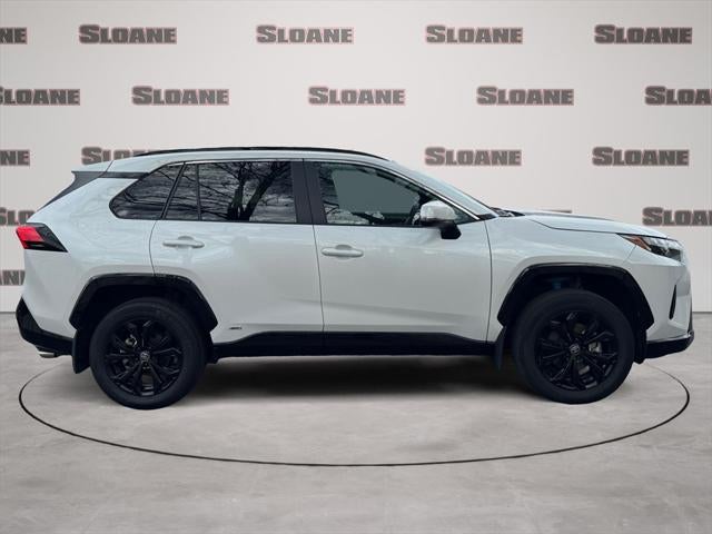 2024 Toyota RAV4 HYBRID SE