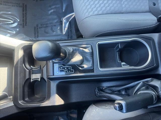 2023 Toyota TACOMA SR SR V6