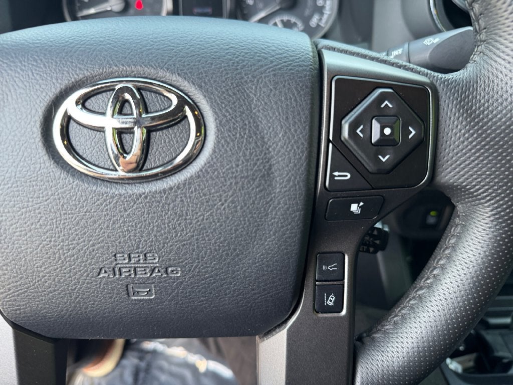 2023 Toyota Tacoma TRD Sport V6