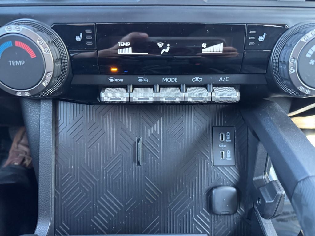 2025 Toyota TACOMA SR5 SR5