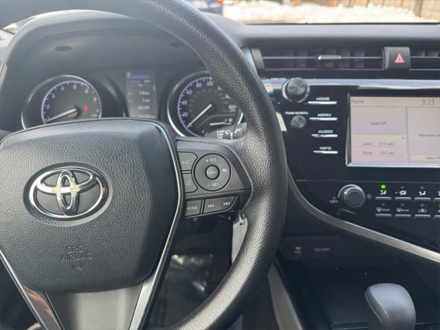2018 Toyota CAMRY LE