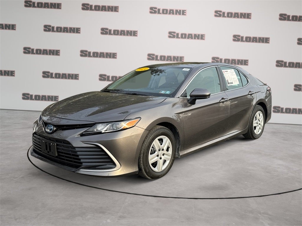 2024 Toyota CAMRY LE