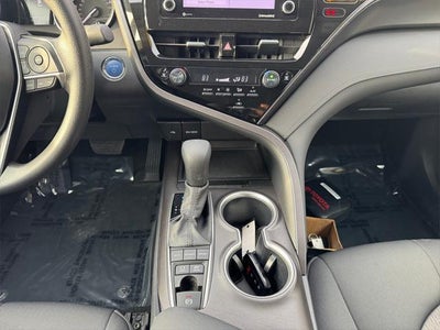 2024 Toyota CAMRY LE