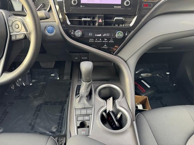 2024 Toyota CAMRY LE