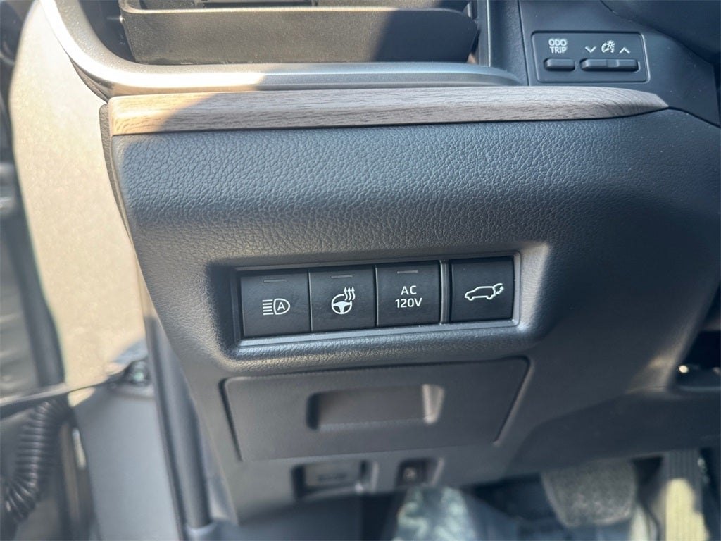 2026 Toyota GRAND HIGHLANDER HEV Limited