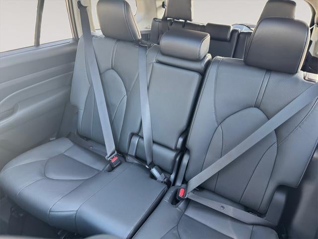 2026 Toyota GRAND HIGHLANDER HEV Limited