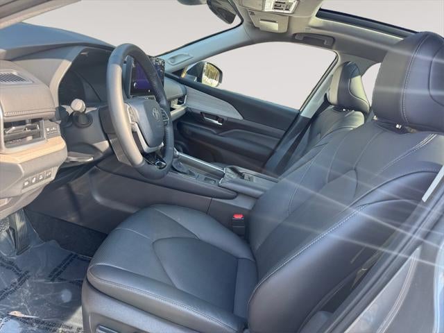 2026 Toyota GRAND HIGHLANDER HEV Limited