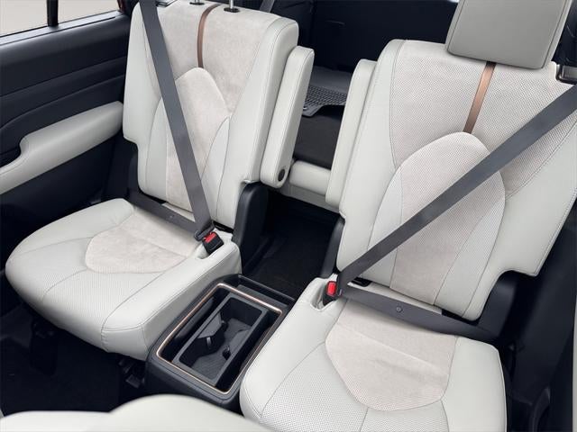 2026 Toyota GRAND HIGHLANDER HEV MAX Limited