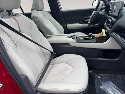 2026 Toyota GRAND HIGHLANDER HEV MAX Limited