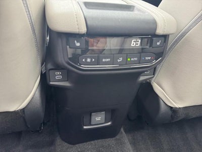 2026 Toyota GRAND HIGHLANDER HEV MAX Limited