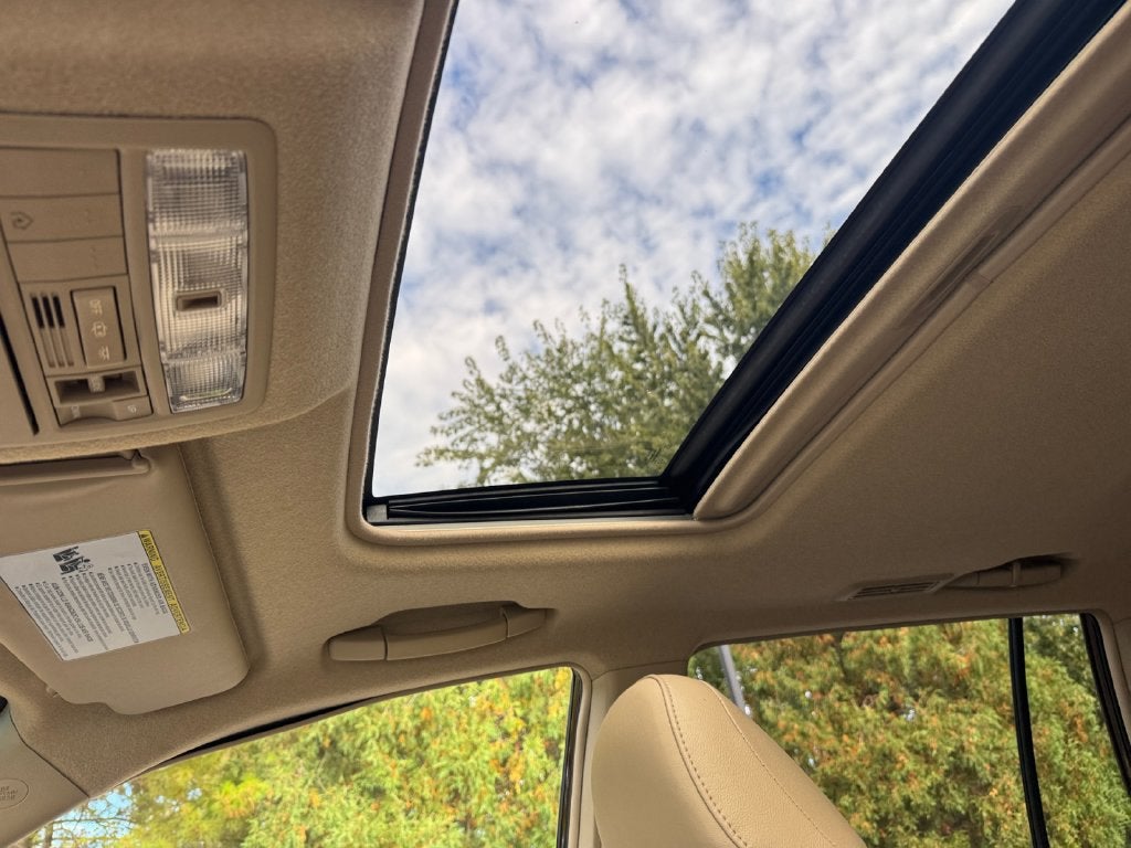 2013 Toyota HIGHLANDER SE