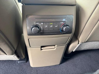 2013 Toyota HIGHLANDER SE