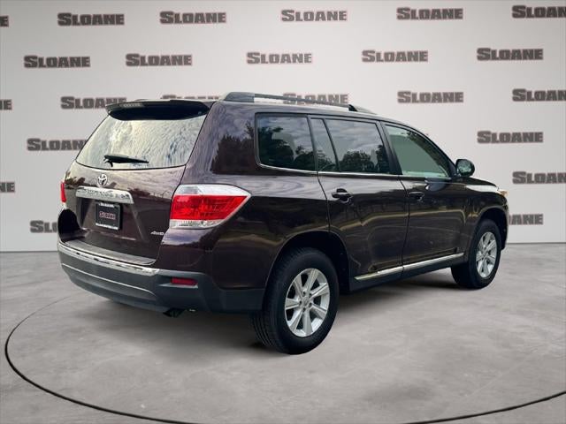 2013 Toyota HIGHLANDER SE