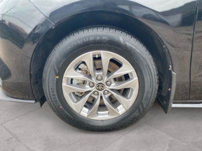 2023 Toyota Sienna LE 8 Passenger