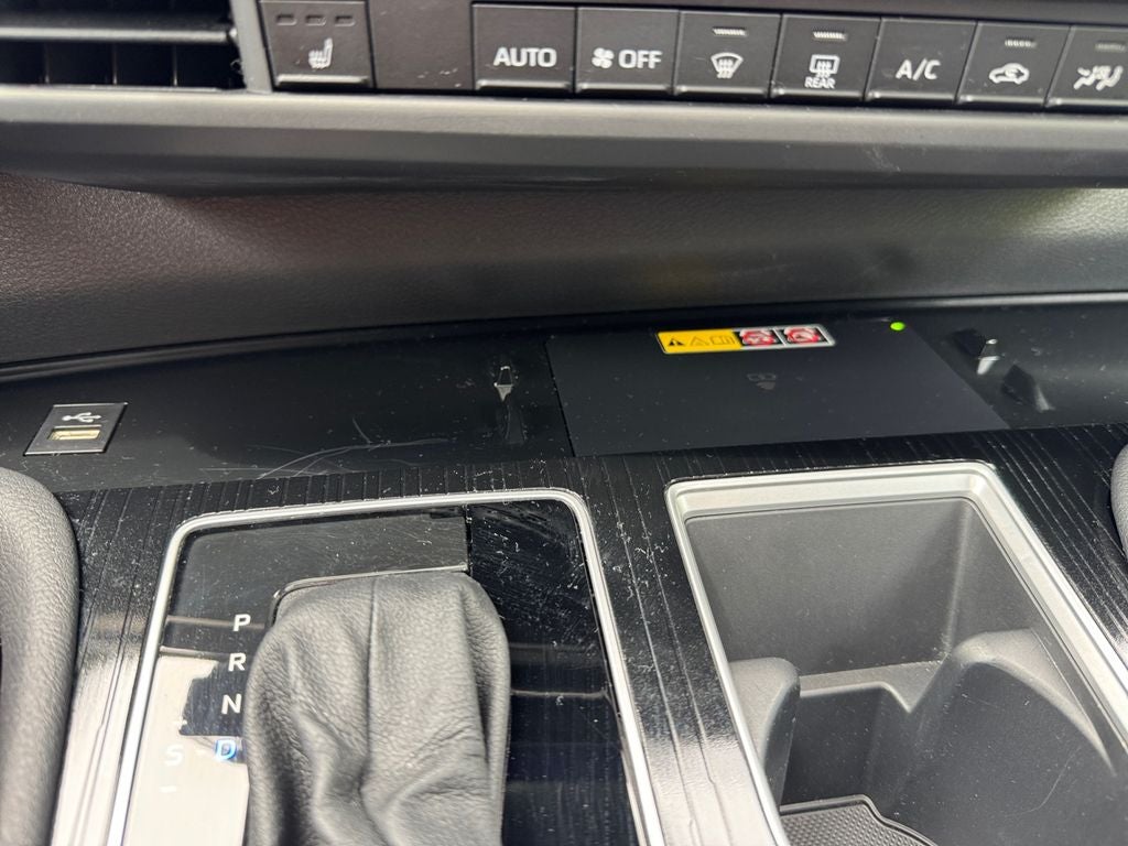 2025 Toyota Sienna Woodland Edition