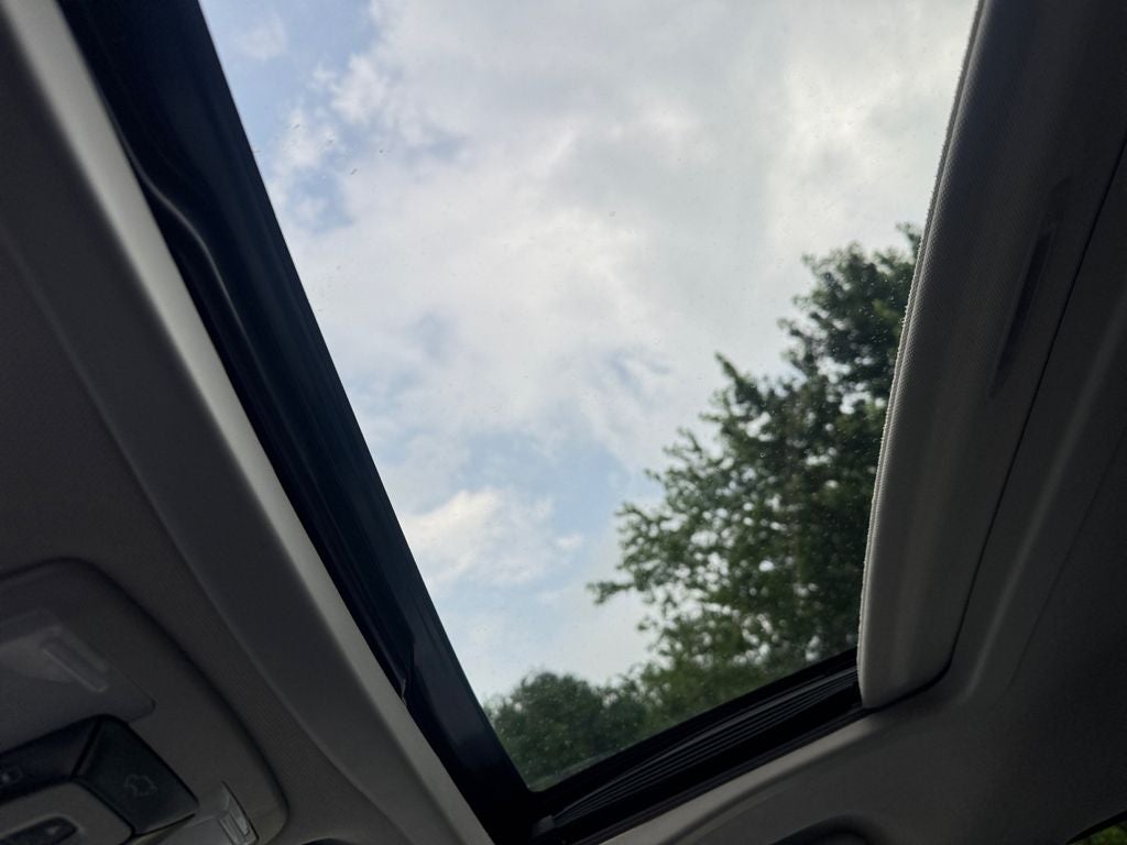 2017 Toyota Sienna XLE 7 Passenger