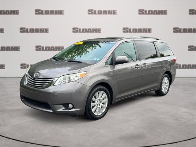 2017 Toyota Sienna XLE 7 Passenger