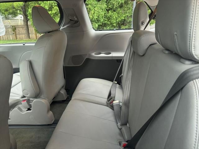 2017 Toyota Sienna XLE 7 Passenger