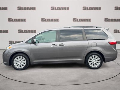 2017 Toyota Sienna XLE 7 Passenger
