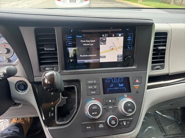 2017 Toyota Sienna XLE 7 Passenger