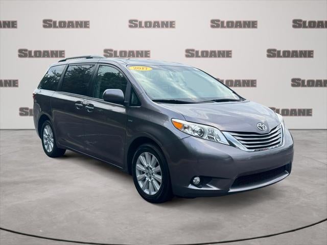 2017 Toyota Sienna XLE 7 Passenger