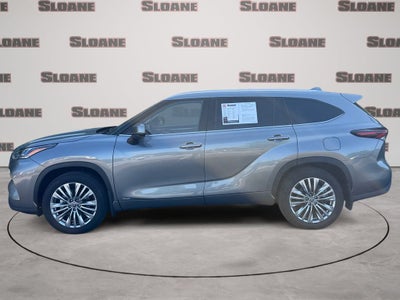 2026 Toyota Highlander Hybrid Platinum