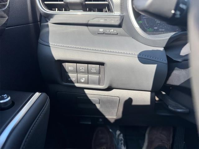 2023 Toyota HIGHLANDER HYBRD Platinum