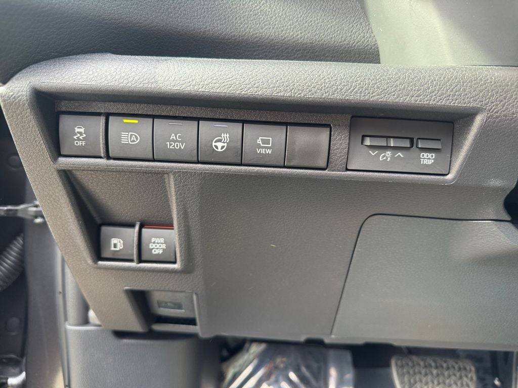 2025 Toyota SIENNA PLT AWD Platinum 7 Passenger