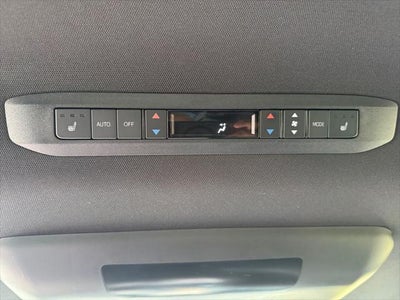 2025 Toyota SIENNA PLT AWD Platinum 7 Passenger