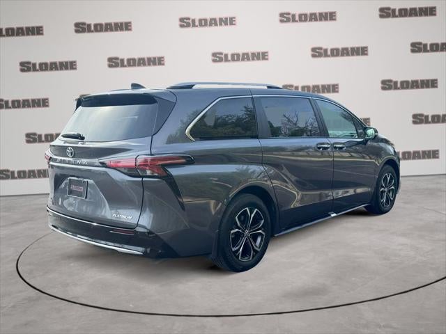 2025 Toyota SIENNA PLT AWD Platinum 7 Passenger