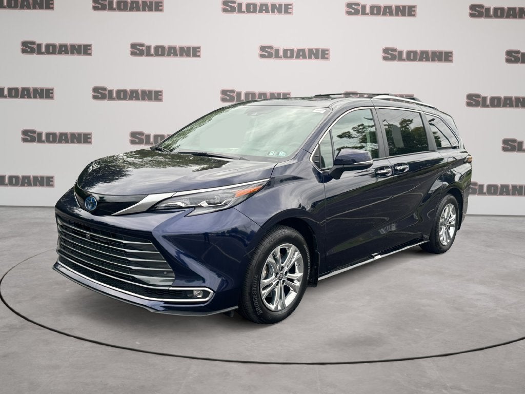 2024 Toyota Sienna Platinum