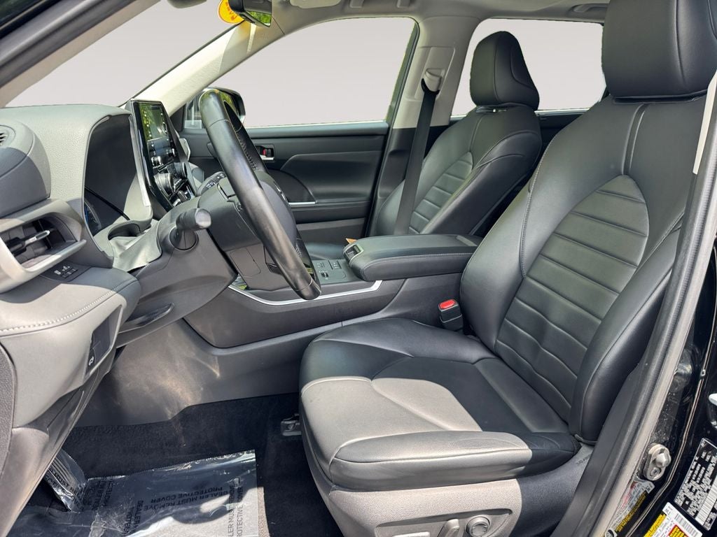 2021 Toyota Highlander Hybrid XLE